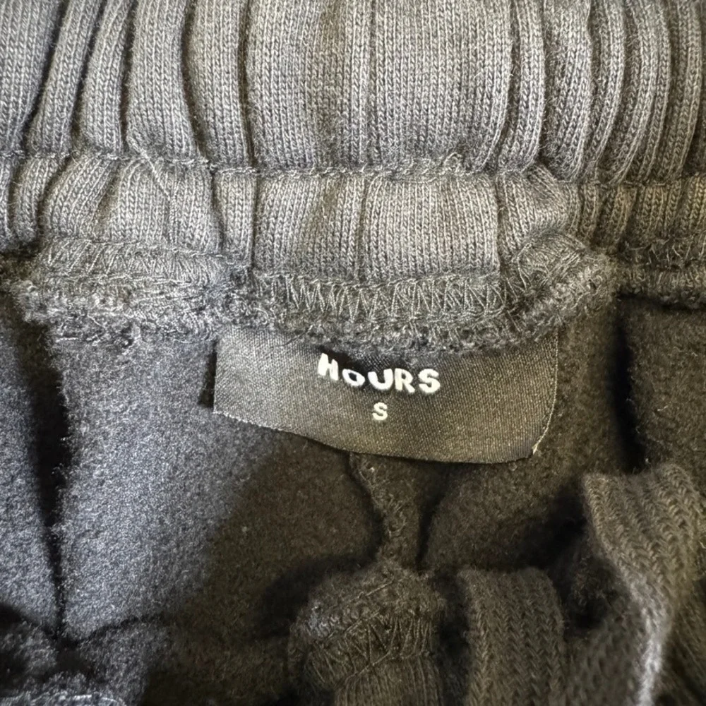 Hours black sweatpants